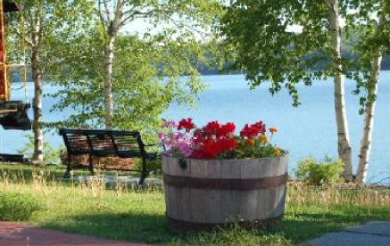 Dock Flower Pot 4-17